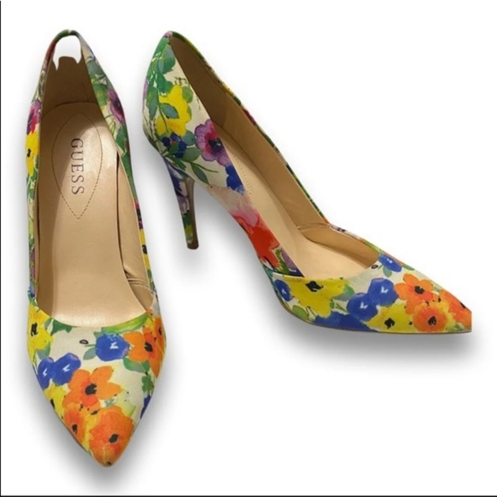Guess heels pumps sz 8